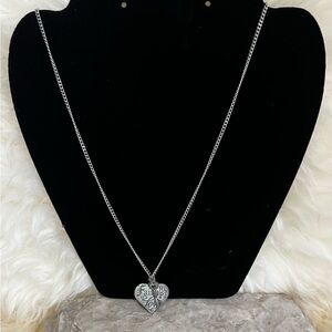 Silver Heart Pendant Necklace